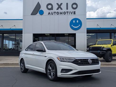 Used 2021 Volkswagen Jetta FWD image 1