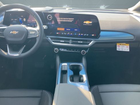 New 2026 Chevrolet Equinox EV LT w/ Convenience Package II image 29