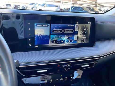 Used 2025 Nissan Kicks SR image 49