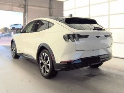 Used 2023 Ford Mustang Mach-E Premium AWD/4WD image 5