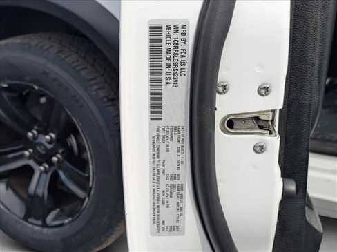 Used 2024 RAM 1500 Classic Warlock image 24