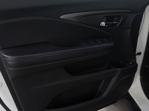 Used 2019 Honda Ridgeline RTL-T image 24