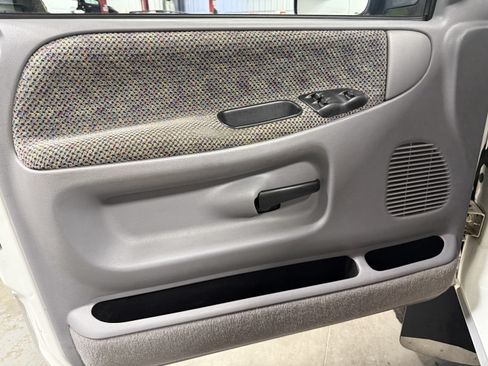 Used 1999 Dodge Ram 2500 Truck 4x4 Regular Cab image 8