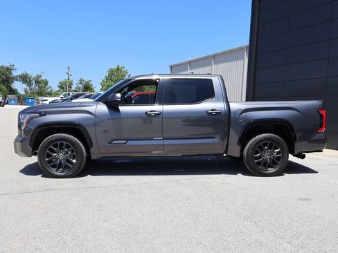 Used 2023 Toyota Tundra Platinum AWD/4WD image 2