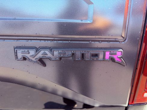 Used 2018 Ford F150 Raptor w/ Equipment Group 802A Luxury AWD/4WD image 53