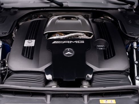Used 2024 Mercedes-Benz AMG GT 63 image 71