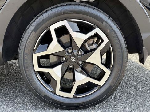 Certified 2024 Hyundai Santa Cruz Limited AWD/4WD image 8