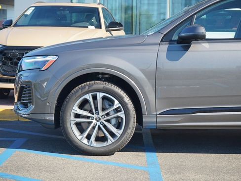 New 2026 Audi Q7 2.0T Premium Plus AWD/4WD image 2