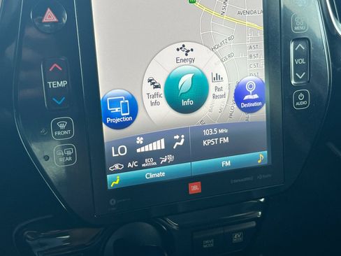 Used 2021 Toyota Prius Limited w/ Premium Convenience Package FWD image 20