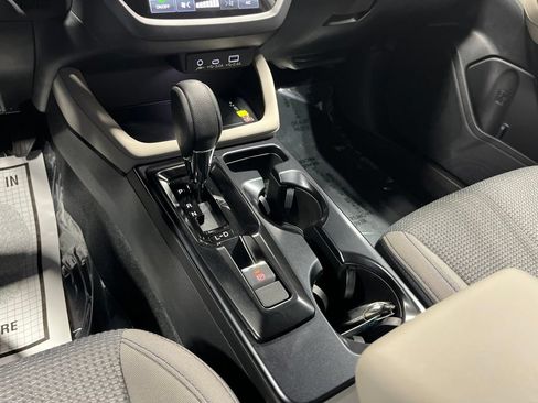 Used 2026 Subaru Forester Premium AWD/4WD image 28