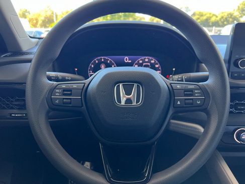 Used 2023 Honda Accord LX image 23