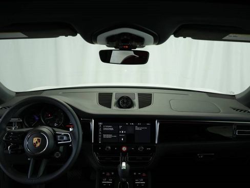 New 2025 Porsche Macan image 16