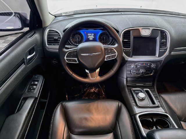 Used 2022 Chrysler 300 Touring L w/ Popular Equipment Group RWD image 23