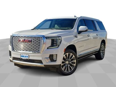 Used 2021 GMC Yukon XL Denali w/ Denali Ultimate Package