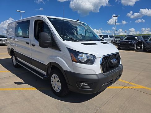 Used 2025 Ford Transit 250 Low Roof w/ Exterior Upgrade Package RWD image 4