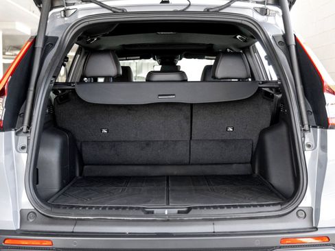 Used 2025 Honda CR-V Sport Touring image 21