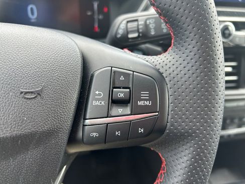 Used 2025 Ford Escape ST-Line AWD/4WD image 21