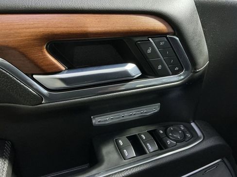 Used 2023 GMC Sierra 1500 Denali image 23