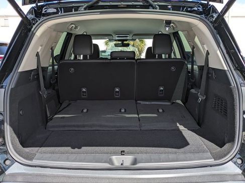 New 2026 Nissan Pathfinder SL image 13