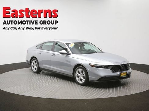 Used 2025 Honda Accord LX image 48