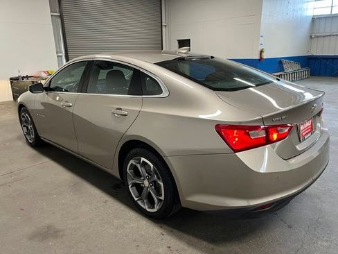 Used 2024 Chevrolet Malibu LT FWD image 5
