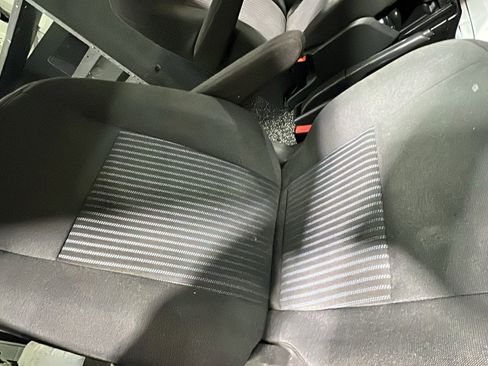 Used 2017 Ford Transit 250 130 Medium Roof image 10