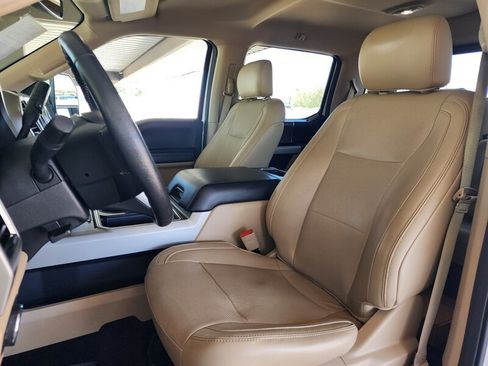 Used 2018 Ford F250 Lariat w/ Lariat Value Package AWD/4WD image 34