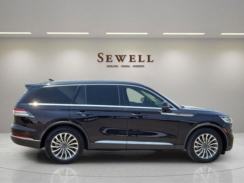 Used 2020 Lincoln Aviator Reserve w/ Elements Package Plus AWD/4WD image 6
