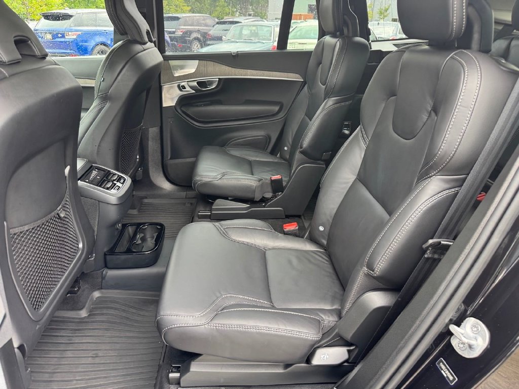 Certified 2024 Volvo XC90 B6 Ultimate w/ Protection Package Premier AWD/4WD image 9
