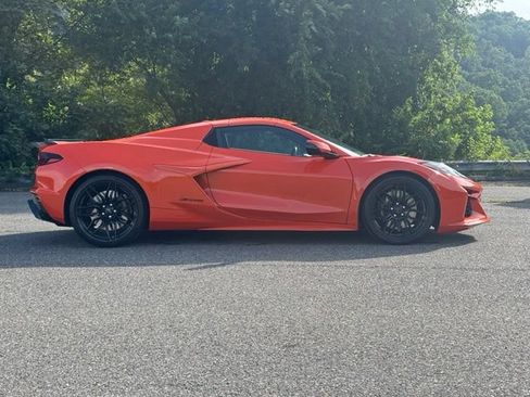 Used 2026 Chevrolet Corvette Z06 RWD image 21