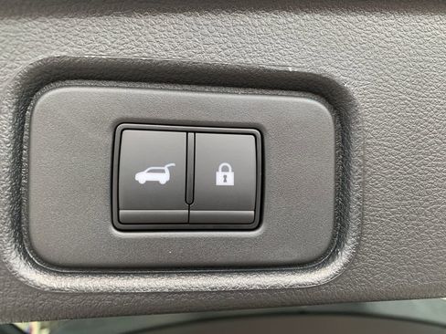 New 2026 Nissan Pathfinder Platinum image 6