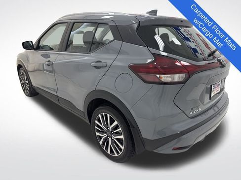 Used 2023 Nissan Kicks SV image 6