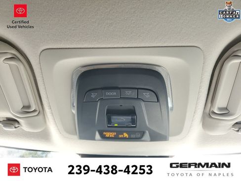 Used 2026 Toyota Corolla LE FWD image 34