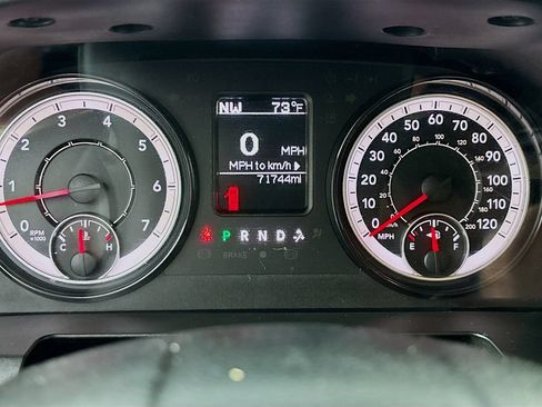 Used 2021 RAM 1500 Tradesman w/ Tradesman SXT Package RWD image 13
