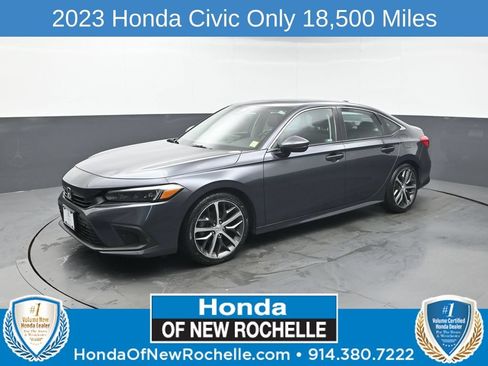 Used 2023 Honda Civic Touring image 1