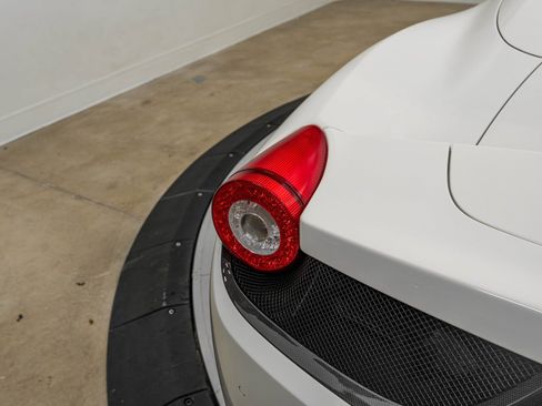 Certified 2014 Ferrari 458 Spider Base image 46