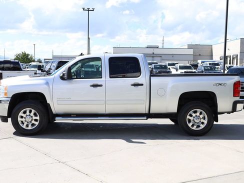 Used 2011 Chevrolet Silverado 3500 LT w/ Interior Plus Package AWD/4WD image 3