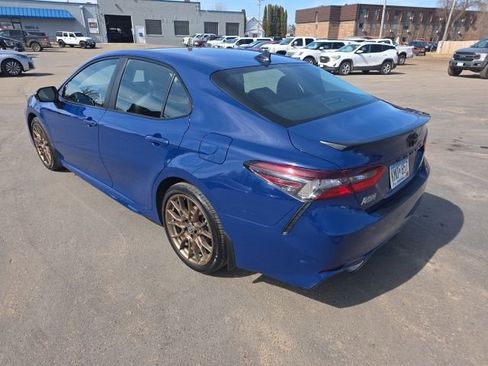 Used 2023 Toyota Camry SE w/ Convenience Package image 5