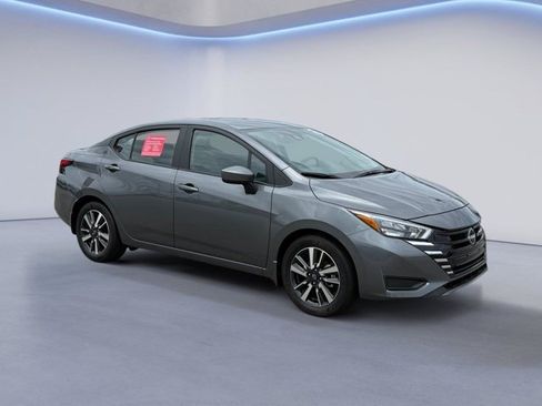 Certified 2025 Nissan Versa SV w/ Trunk Package FWD image 1