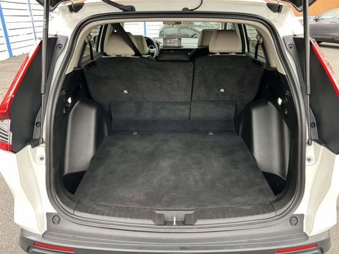 Certified 2025 Honda CR-V EX image 10