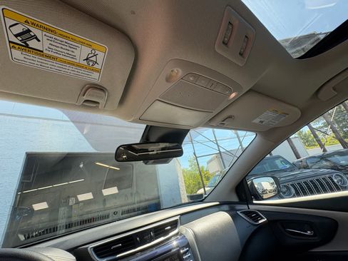 Used 2024 Nissan Murano SV AWD/4WD image 29