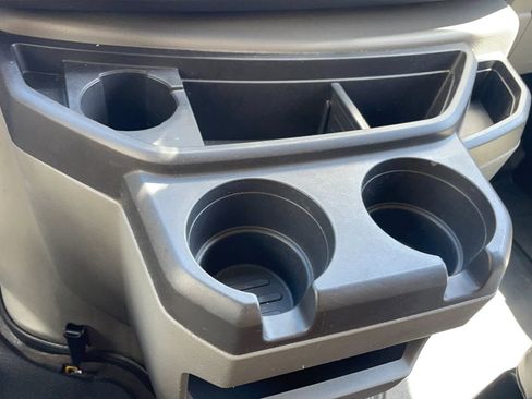 Used 2022 Ford E-350 and Econoline 350 Super Duty RWD image 14