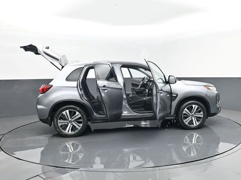 Used 2023 Mitsubishi Outlander Sport ES image 27