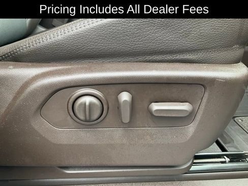 Used 2022 GMC Sierra 1500 Denali w/ Driver Alert Package II AWD/4WD image 22