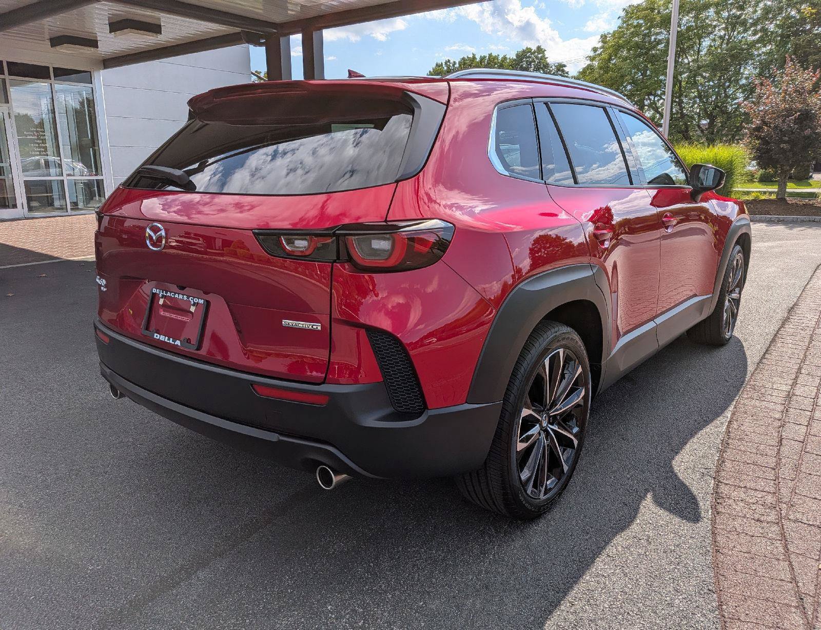 Certified 2025 MAZDA CX-50 AWD 2.5 S w/ Premium Plus Pkg image 8