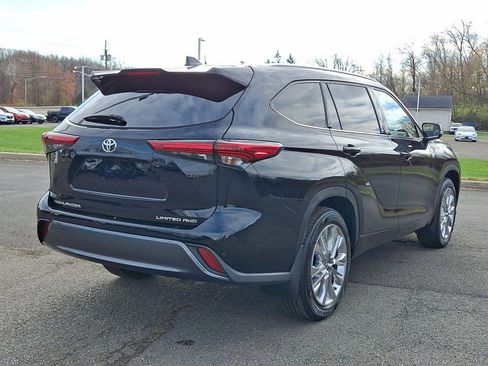 Used 2023 Toyota Highlander Limited image 26