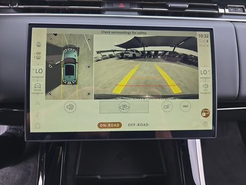 New 2026 Land Rover Range Rover Sport SE AWD/4WD image 24