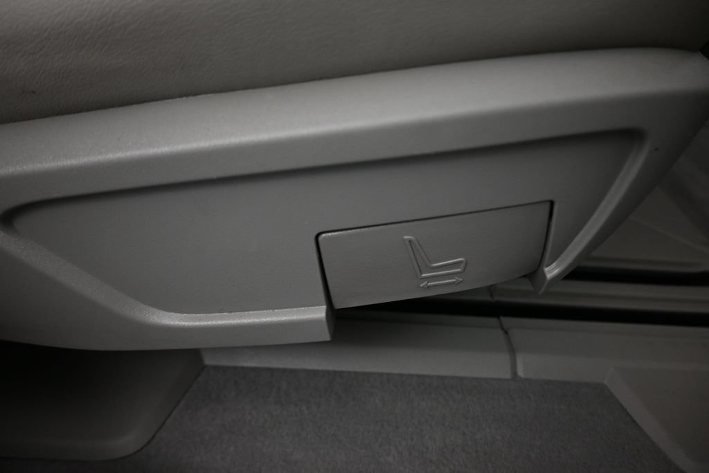 Used 2014 Buick Enclave Leather FWD image 42