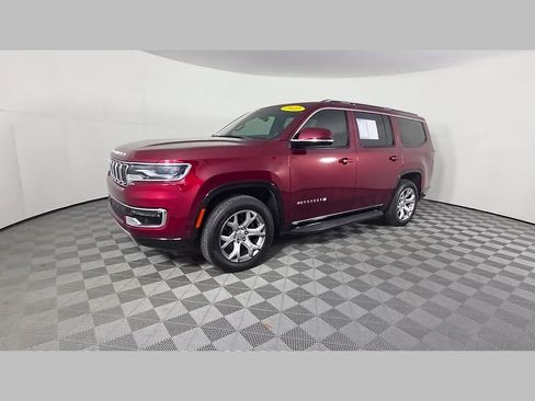 Used 2022 Jeep Wagoneer Series II AWD/4WD image 47