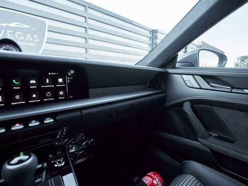 Used 2023 Porsche 911 GT3 image 71